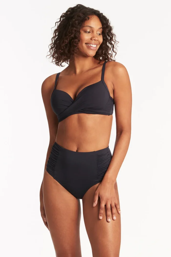Eco Essentials Cross Front Moulded Cup Bra - Image 2